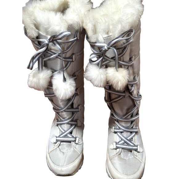 NIKE White Cream Tall Faux Fur Pom Pom Snow Winter Boots Women - Size 6.5 - Picture 4 of 10